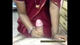 Small business owner marathi aunty sucking employee lund