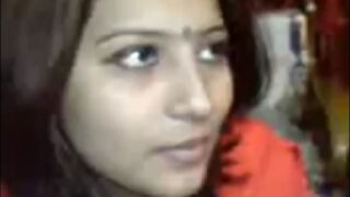 Homely gujarati wife hot boobs sex video