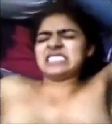 Sexy Telugu girl pussy fucking mms - Hyd sex videos