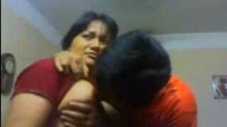 Sucking boobs of sexy marathi aunty