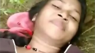 Telugu girl tight hairy pussy sex in outdoor