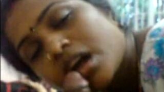 Malayalam busty aunty blowjob mms