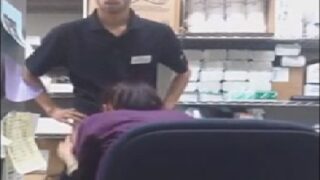 Desi girl sex with employee in chemist shop