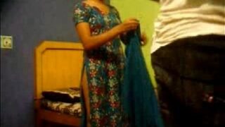 Bangalore housewife sex with neighbor