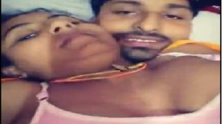 Marwadi sexy housewife boob press