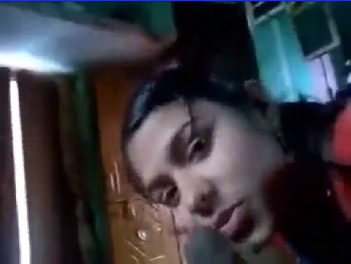 XXX blowjob video of dehati girl - Indian village sex