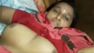 Marwadi aunty showing pussy and big boobs