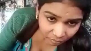 Village desi wife erotic blowjob video