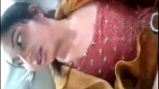 Gujarati sexy bhabhi pussy fucking in car