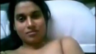 Fucking shaved fat pussy of bengali boudi
