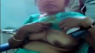 Telugu aunty boobs press in govt office