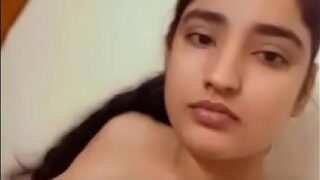 Gujarati bhabhi showing nude body for husband