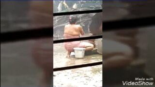 Dehati bhabhi bathing video recorded