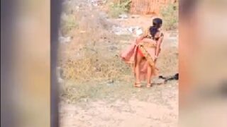 Village bhabhi peeing in open caught