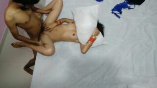 Honeymoon chudai video of hot desi wife