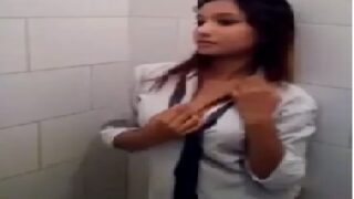 20 years desi school girl nude porn