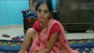 Live cam sex video of cute desi girl