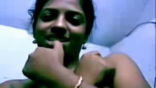 Madurai sexy maid drinking cum