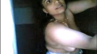 Nude mallu aunty after shower porn mms