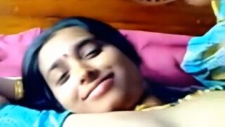 Homely telugu wife sex mms with bf leaked