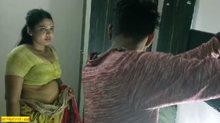 Bengali mature aunty fucks tv guy