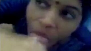 Banares aunty blowjob to lover secretly