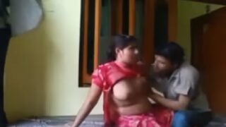 Padosi bhabhi hot sex recorded secretly