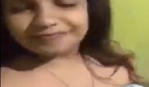 Desi south indian girl nude video call