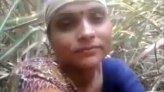 Dehati desi girl strips saree and sex in bush