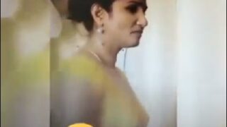 Desi school teacher showing boobs to staff