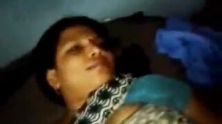 Mirzapur aunty in saree getting chut sex