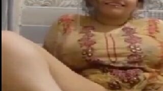 Punjabi aunty nude bathing selfie porn