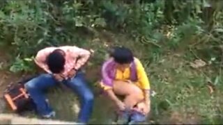 Punjabi aunty sex with office colleague on road