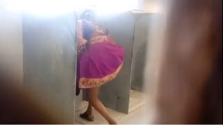 Secretly recording desi ladies pissing in toilet