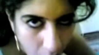 Mumbai lady zara blowjob with attitude