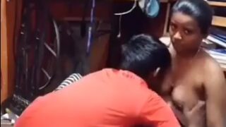 Sucking big boobs of dehati tailors wife