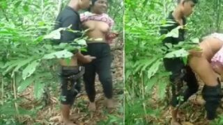 Bangladeshi girl sex in forest with college guy