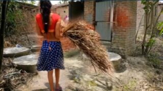 Dehati blue film of sexy lady porn near toilet