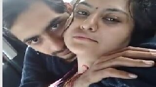 Gujarati couple self made sex mms during trip