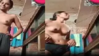 Odhisa village girl recording own nude selfie