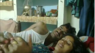 Chennai housewife in nighty sex affair with lover