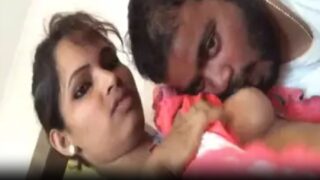 Cute marathi girl nikitha feeding big boobs to jiju