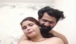Fair big boobs bhabhi raashi real sex with devar