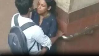 Patna college lovers wild open sex in car park caught