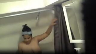 big boobs lucknow aunty nude mms in bathroom