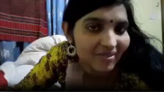 Gwalior bhabhi kanika blowjob to ex lover in saree