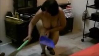 chubby delhi aunty nude in oyo room sex with client