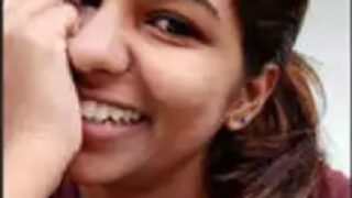ernakulam girl strips and shows off big boobs on call